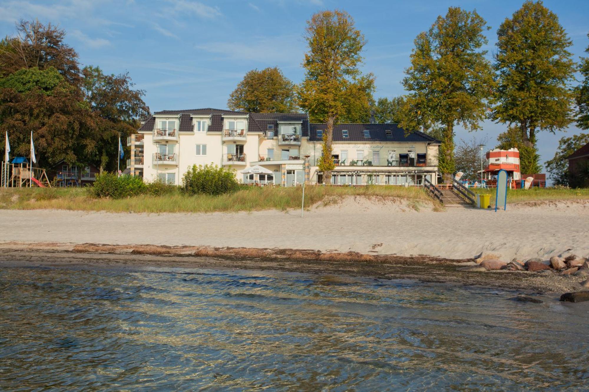 Hof Sierksdorf Hotel Exterior foto